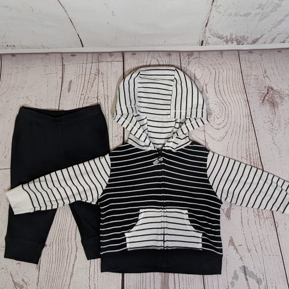 CARTER'S Hoodie Sweatshirt and Pants